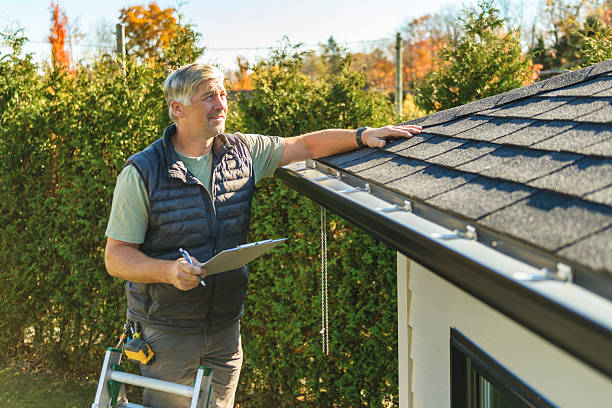 Professional Roofing technician working in Sunbury, NC